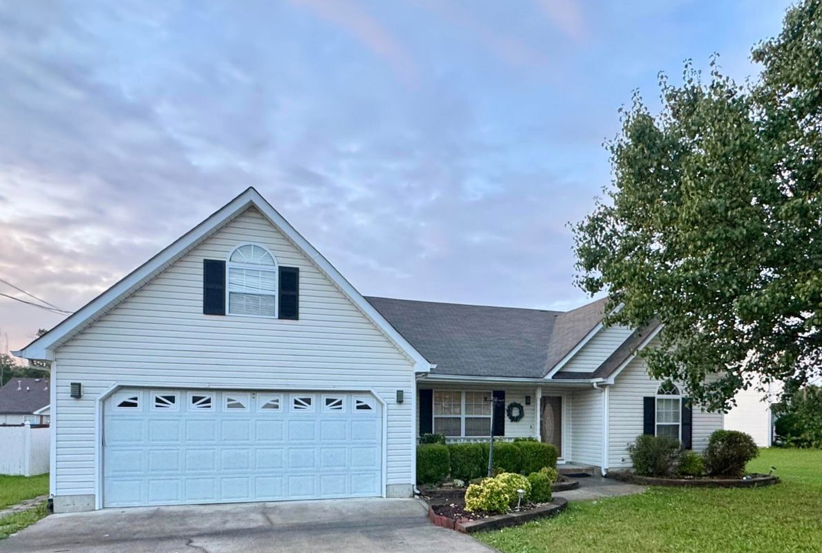Foto principal - 191 Bluegrass Cir