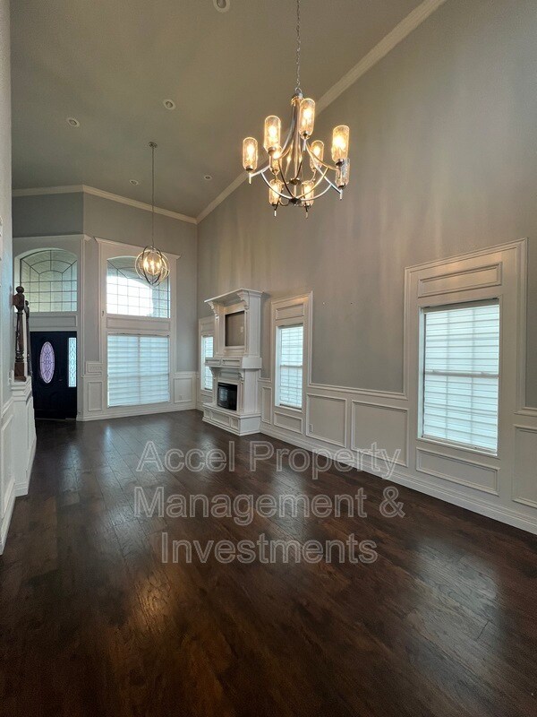 Foto del edificio - 2207 E Ascot Dr