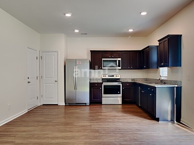 Building Photo - 126 Orion Way