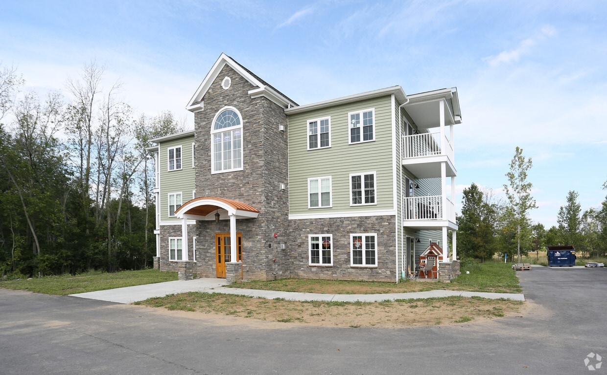 Remmington Woods Apartments Buffalo Ny Apartments Com