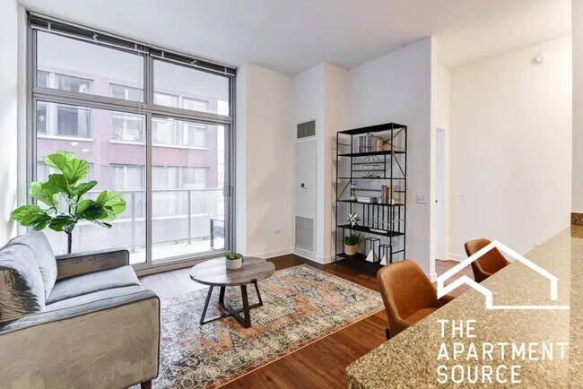 Foto del edificio - 730 S Clark St