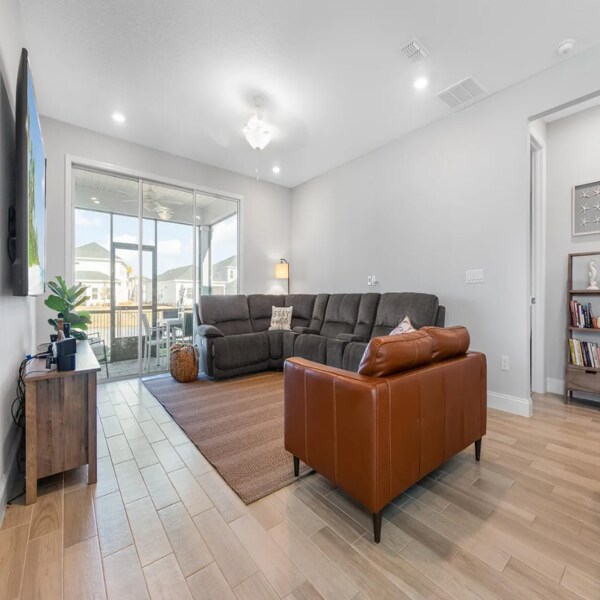 Building Photo - 409 Clifton Bay Lp