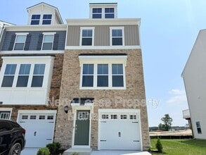 Building Photo - 29860 Bankert Dr