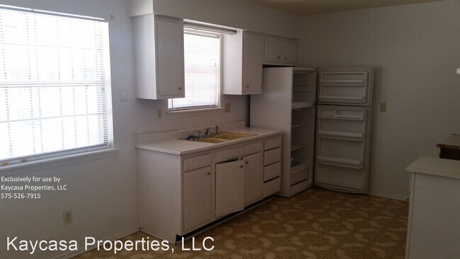 Foto del edificio - 3 br, 1.5 bath House - 631 Hoagland