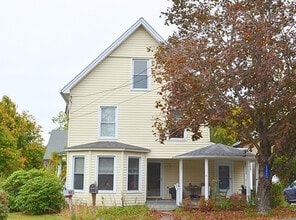 Building Photo - 21 Shepard Rd