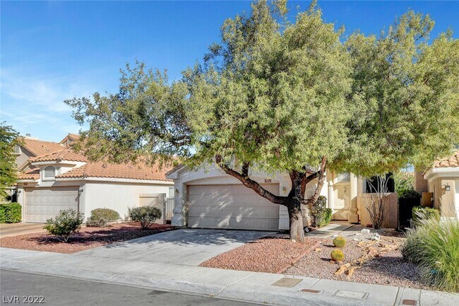 Building Photo - 1428 Desert Hills Dr