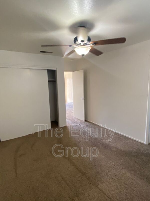 Foto del edificio - 1320 W Vassar Ave
