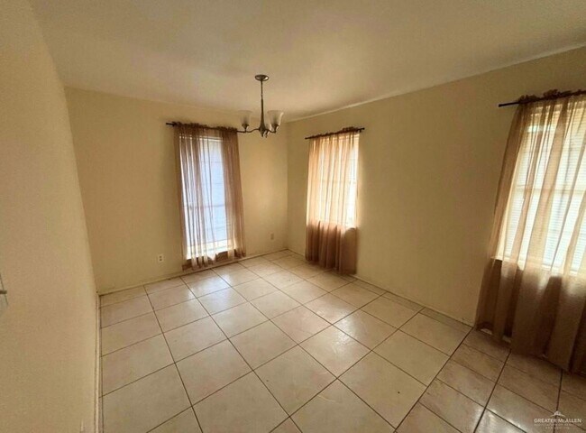Foto del edificio - 410 E 27th St
