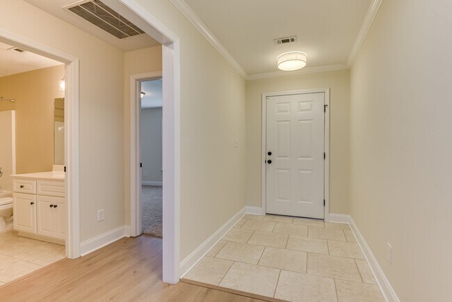 Foto del edificio - 2110 Red Maple Terrace