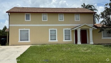 Building Photo - 508 Tasco Ave SW