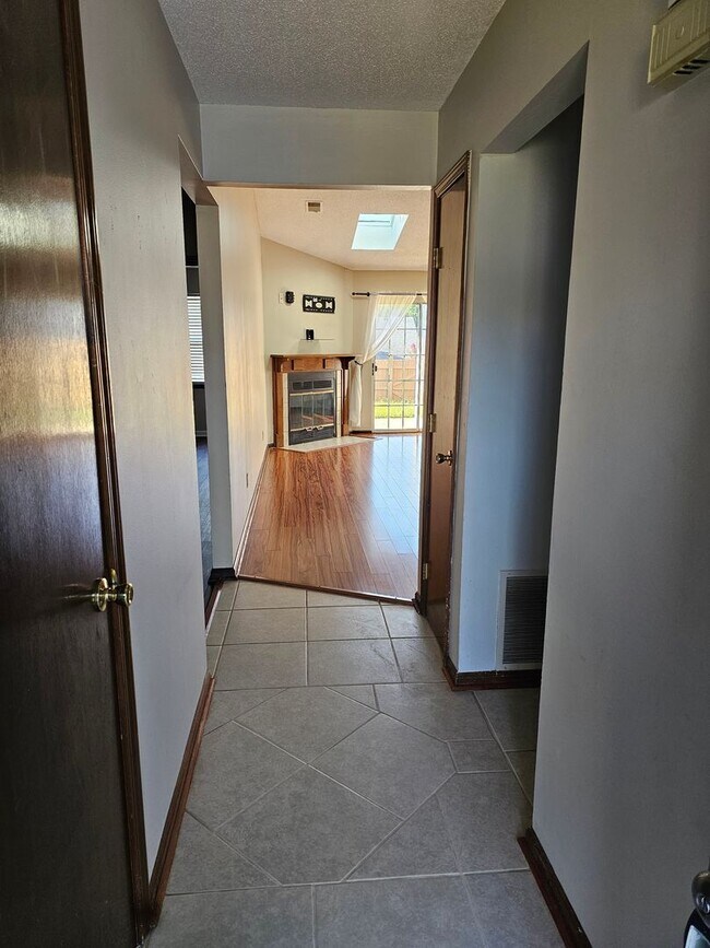 Foto del edificio - 508 Independence Ct