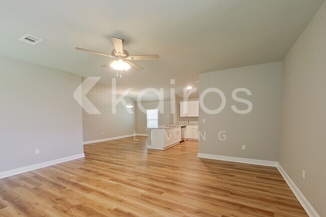 Foto del edificio - 13739 Pinyon Dr