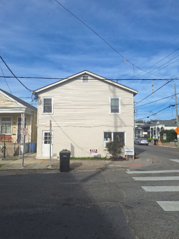 Photo - 738 Arabella St Apartment