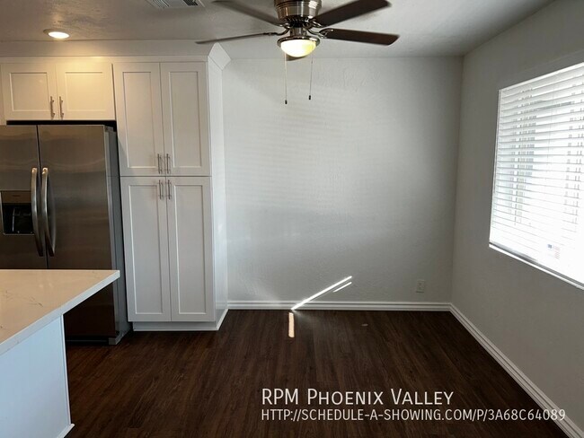 Building Photo - Recently updated 2/2 Mesa Home, 55+ Community