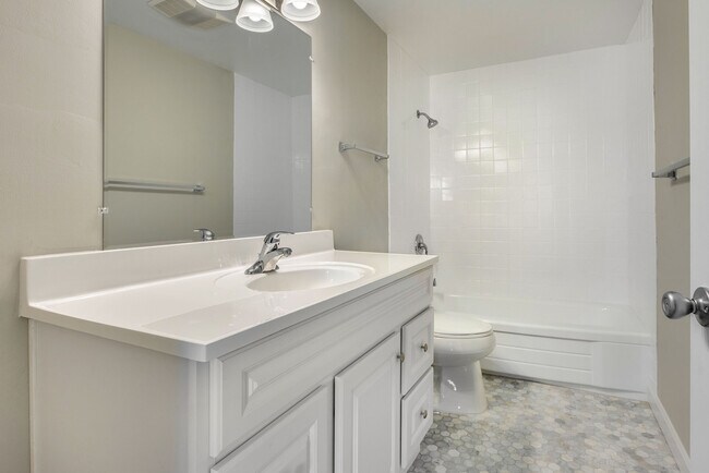 Building Photo - 4848 Blaser Cir