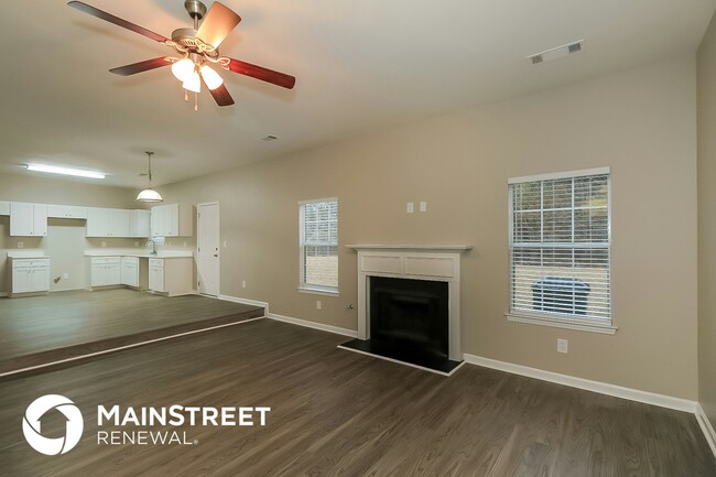 Building Photo - 6880 Estepona St