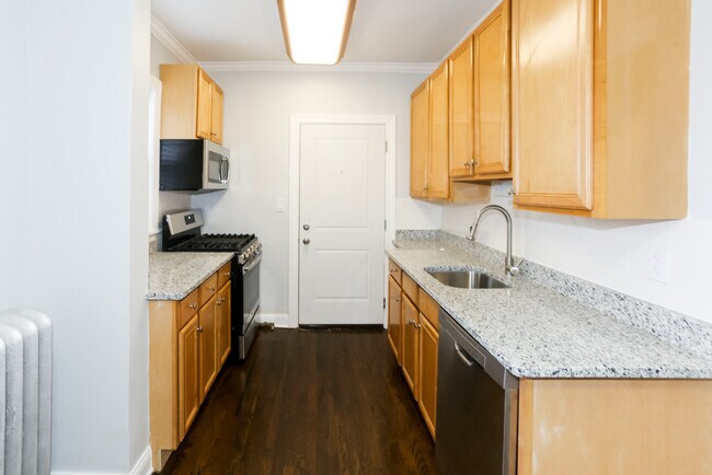 Foto del edificio - 6114 N Winthrop