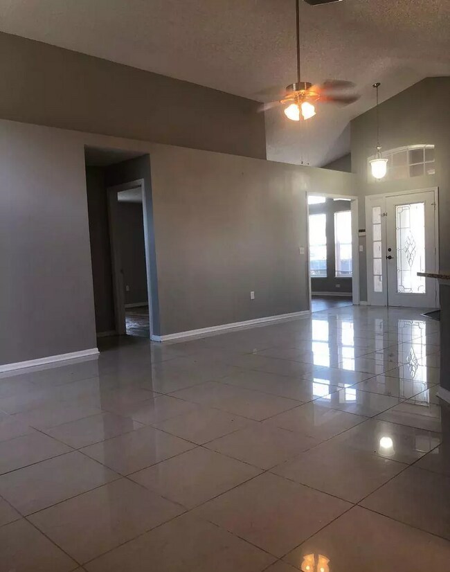 Foto del edificio - 11382 Aston Hall Dr S