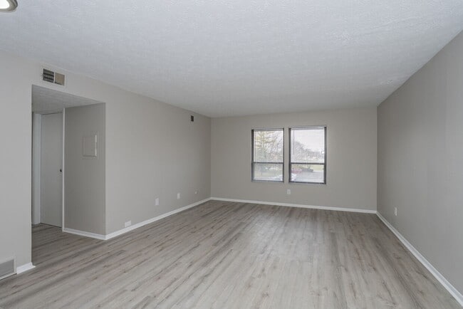 Interior Photo - Woodside Apartments - Specials!