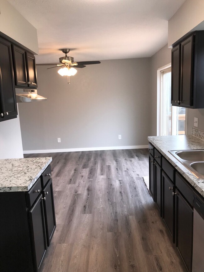 150 Park Rd Unit 150, Painesville, OH 44077 Condo for Rent in