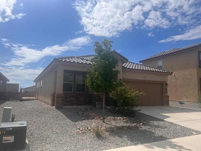 Foto del edificio - 1741 Valle Vista Rd NW