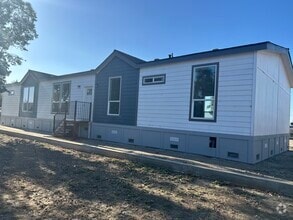 Building Photo - 3953 Stoneridge Dr