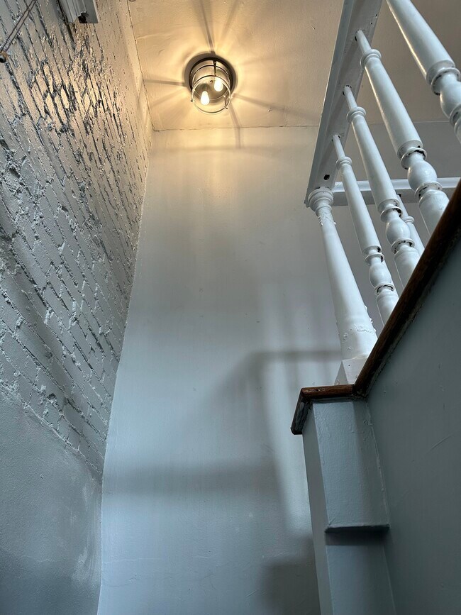 Foto del edificio - 4628 McPherson Ave