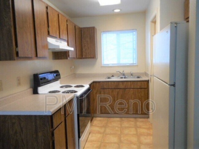 Foto del edificio - 1340 N Sierra St