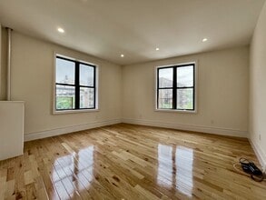 Building Photo - 935 St Nicholas Ave