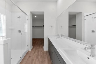 Building Photo - 16023 Bishops Cap Wy