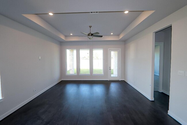 Building Photo - 2288 Vanessa Cay Ln