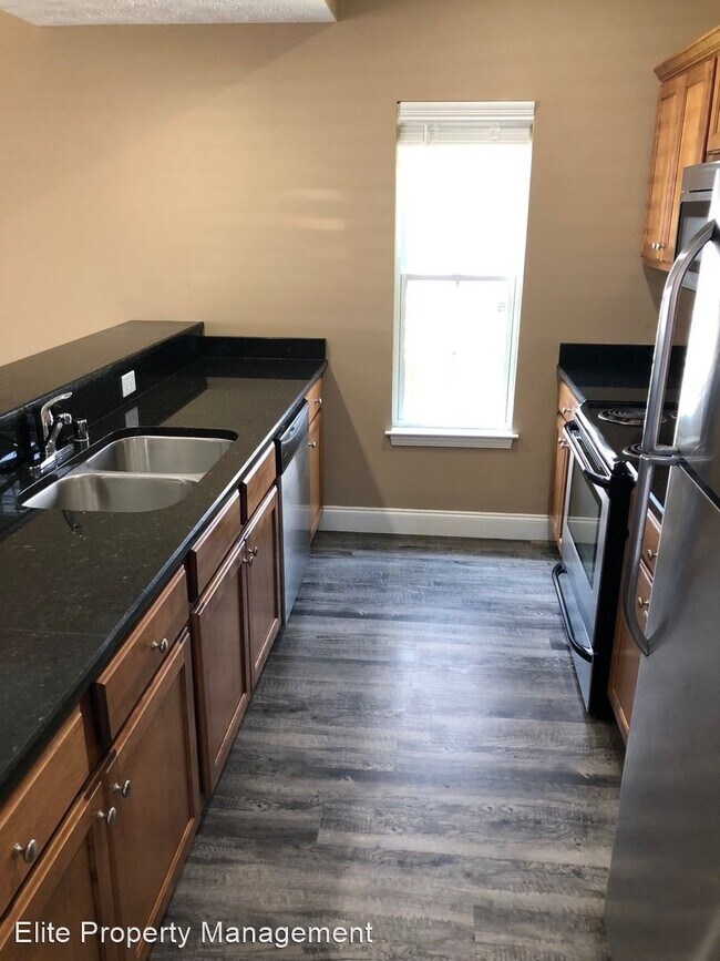 Building Photo - 4 br, 2 bath House - 1517 Kenton St.