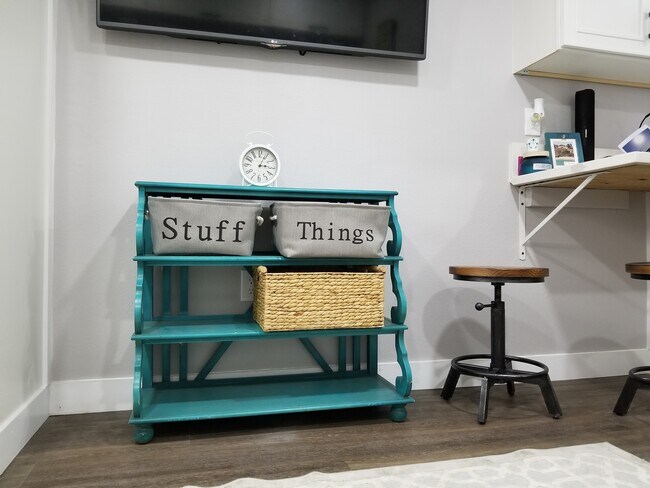 Building Photo - 3630 Roosevelt Street, Unit C