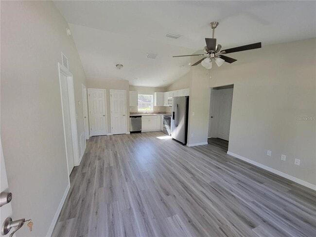 Foto del edificio - 11460 SE 61st Ave