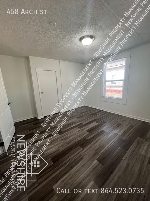 Foto del edificio - 458 Arch St