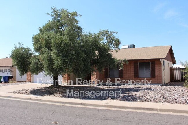 Foto del edificio - 602 W Kilarea Ave