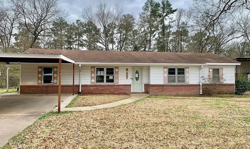 2101 Palmore Rd, Lufkin, TX 75904 House Rental in Lufkin, TX