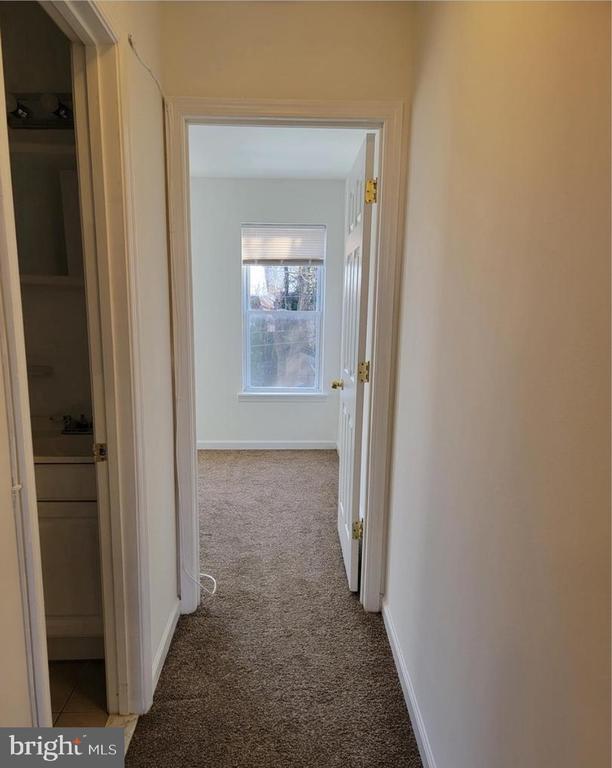 Foto del edificio - 2611 Barclay St