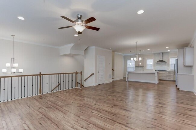 Foto del edificio - 889 Stone Crest Rd NE