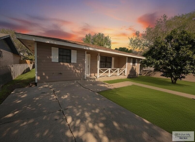 Foto principal - 513 E Monroe Ave