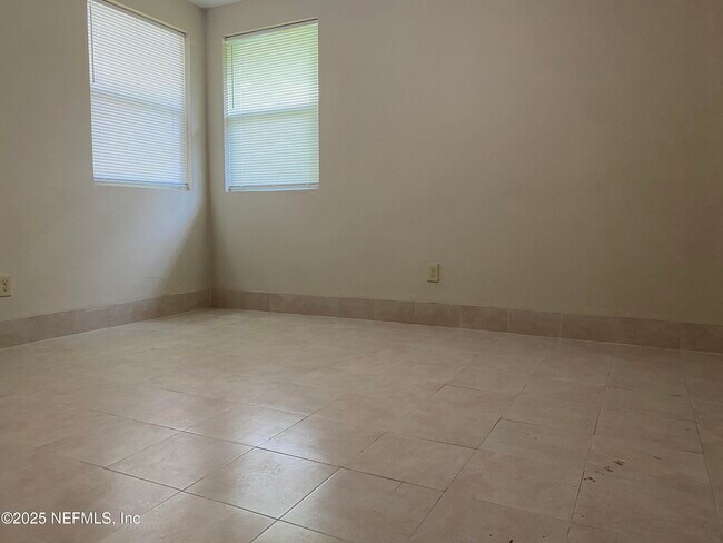 Foto del edificio - 3139 Cecelia St