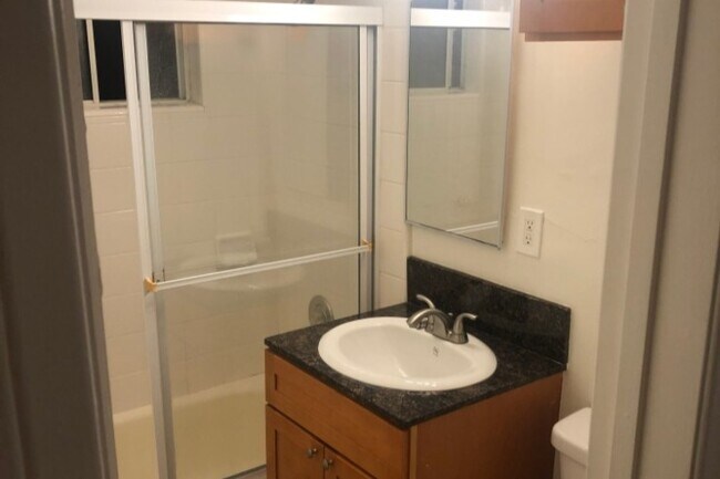 Baño - 11296 Brookhaven Ave