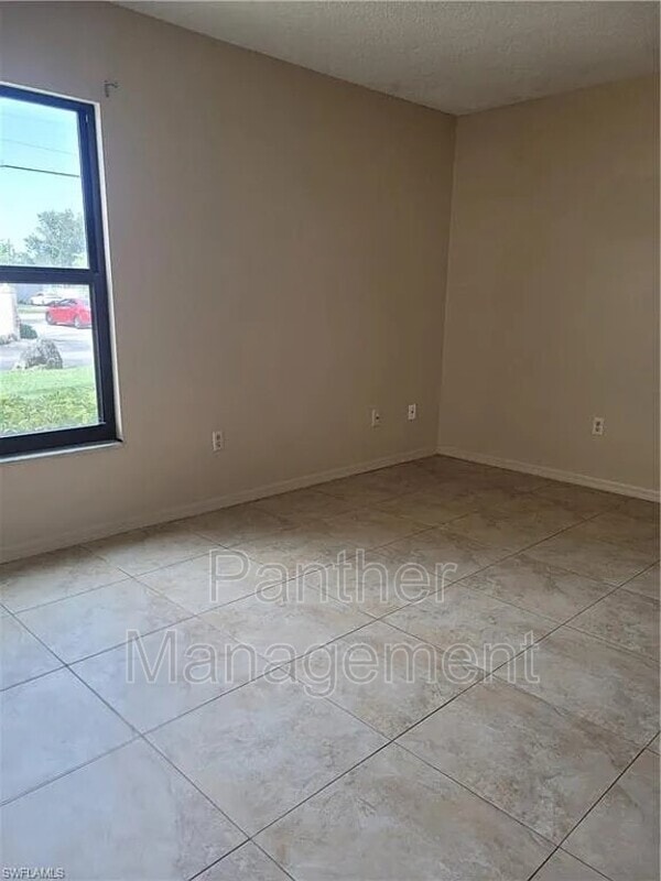 Building Photo - 12471 McGregor Blvd
