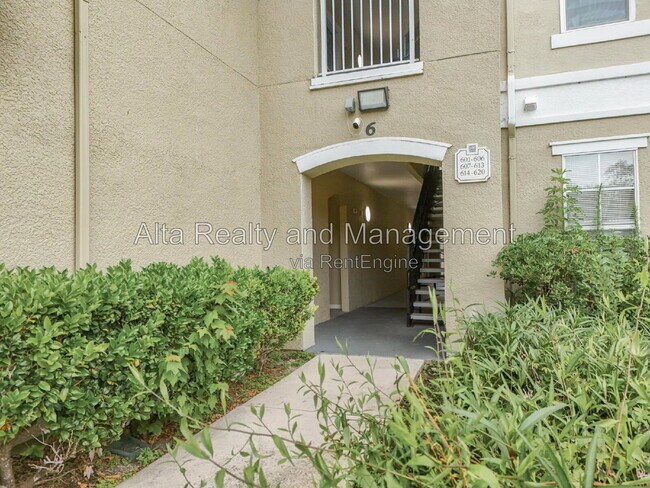 Foto del edificio - 8290 Gate Pkwy W