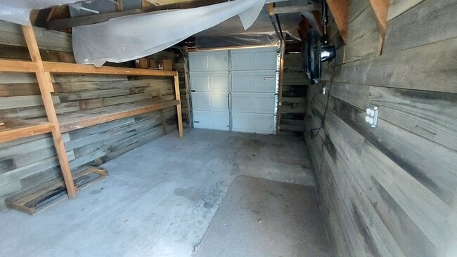 Garage with electricity - 1132 Northwestern Ave