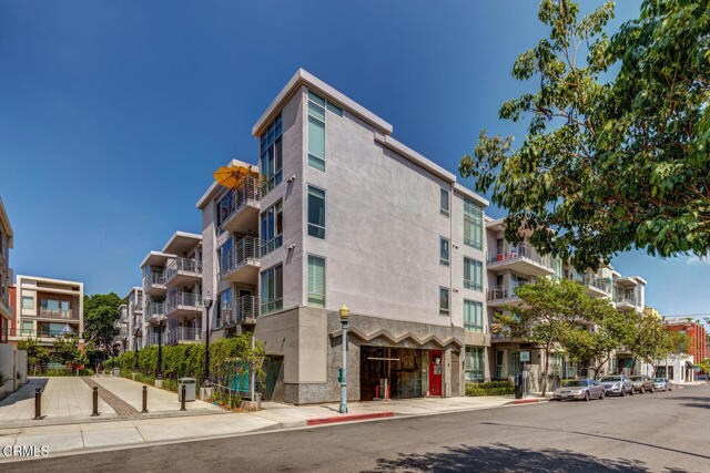 Foto del edificio - 111 S De Lacey Ave