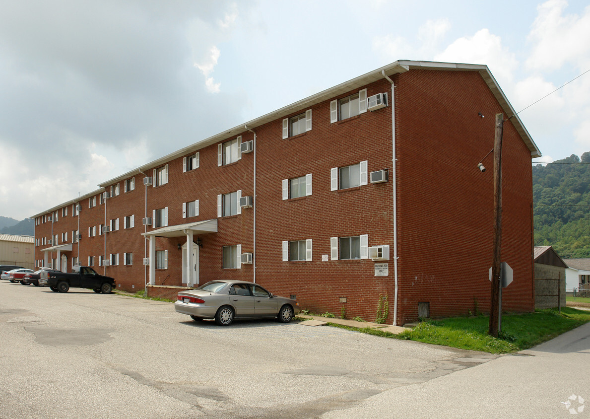 Primary Photo - Marmet Apartments