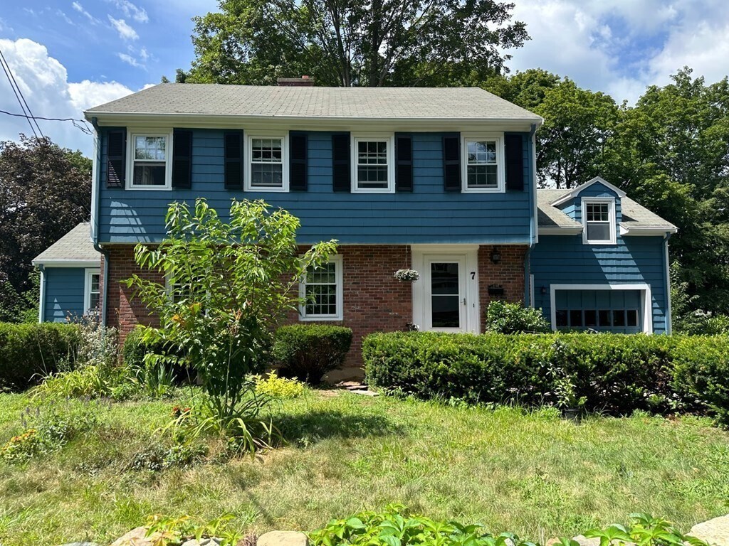 7 Wickham Rd, Winchester, MA 01890 House Rental in Winchester, MA