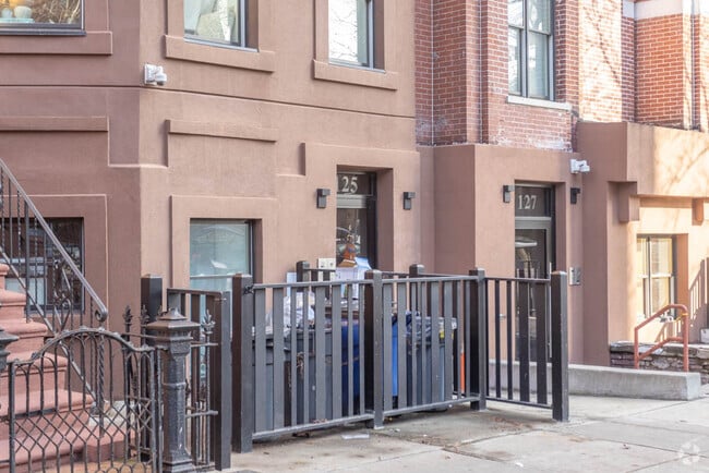 Building Photo - 125-127 Lefferts Pl