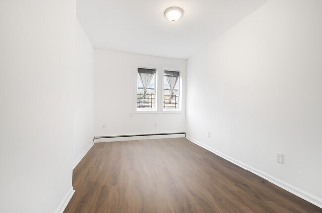 Foto del edificio - 2276 Atlantic Ave